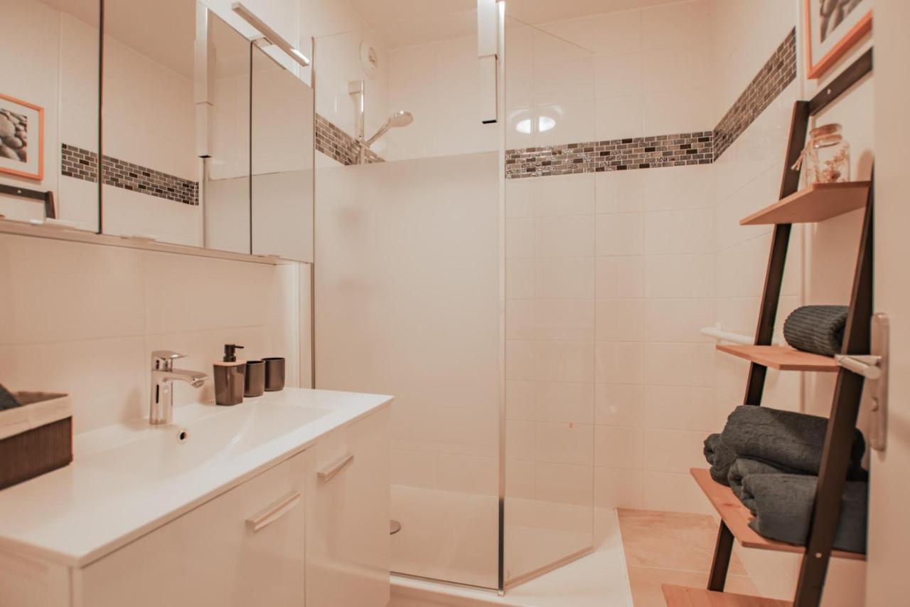 Appartement Hyper Centre Avec Garage Prive Concarneau Ngoại thất bức ảnh